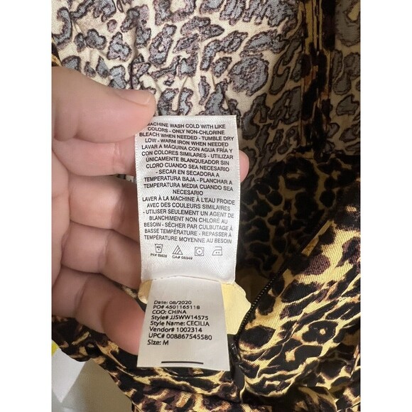 Jessica Simpson Leopard Print V- Neck Dress Size Medium NWT - Picture 14 of 14